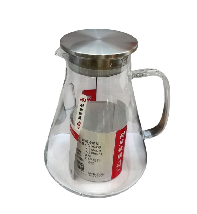 پارچ اب پیرکس 1.8لیتر درب دار ضد شوک